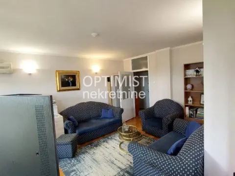 Prodaja, dvosoban stan, 71m², Novi Beograd Blok 38, Novi Beograd Sve Podlokacije - image 4