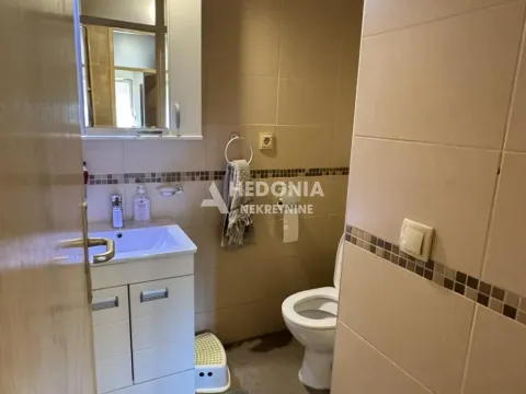 Prodaja, četvorosoban stan, 101m², Čukarica, Beograd - image 9