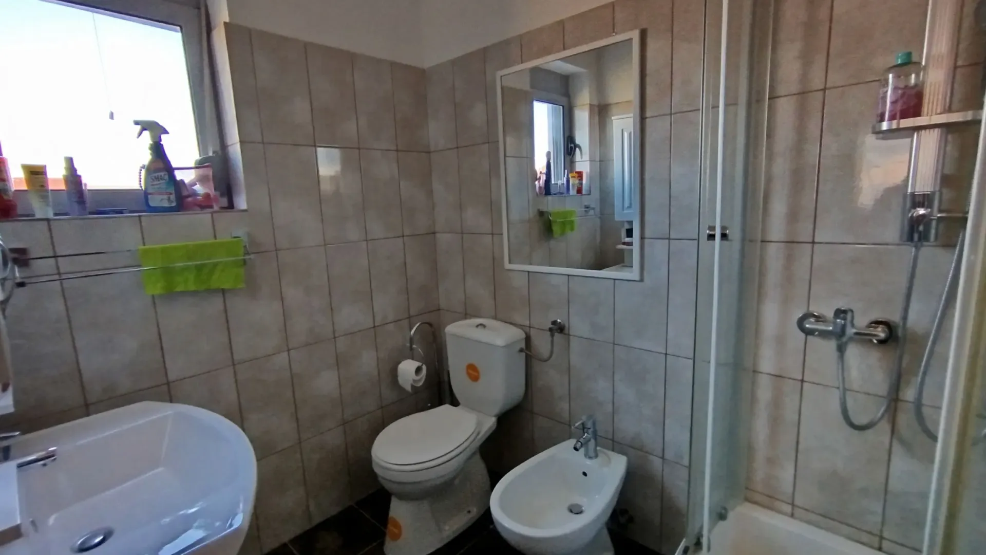 Rent, house, 375m², Donja Gorica, Podgorica