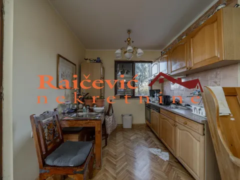 Prodaja, kuća, 199m², Krupanj, Srbija - image 10