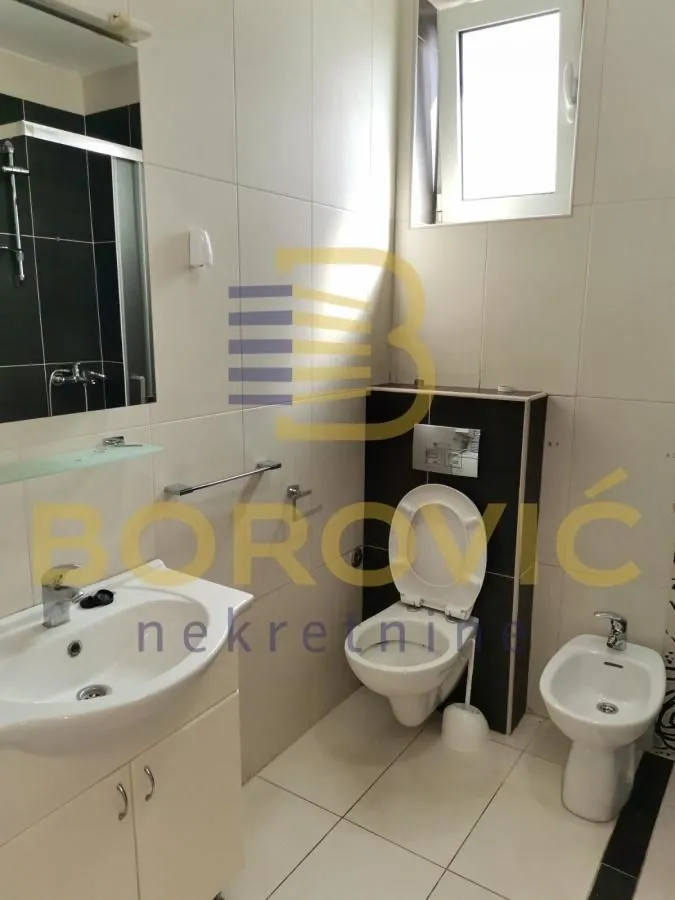 Prodaja, četvorosoban stan, 89m², Lekino Brdo, Voždovac Sve Podlokacije