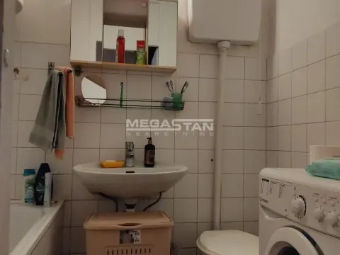 Rent, three bedroom apartment, 83m², Novi Beograd Blok 61, Novi Beograd Sve Podlokacije - image 9