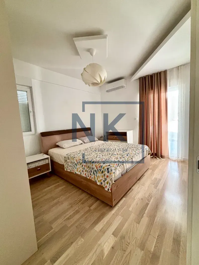 Prodaja, dvosoban stan, 67m², Centar, Podgorica