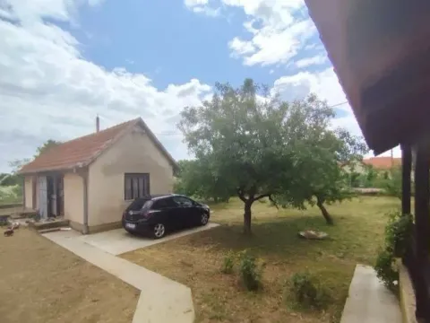 Sale, house, 130m², Vladimirci, Srbija - image 7