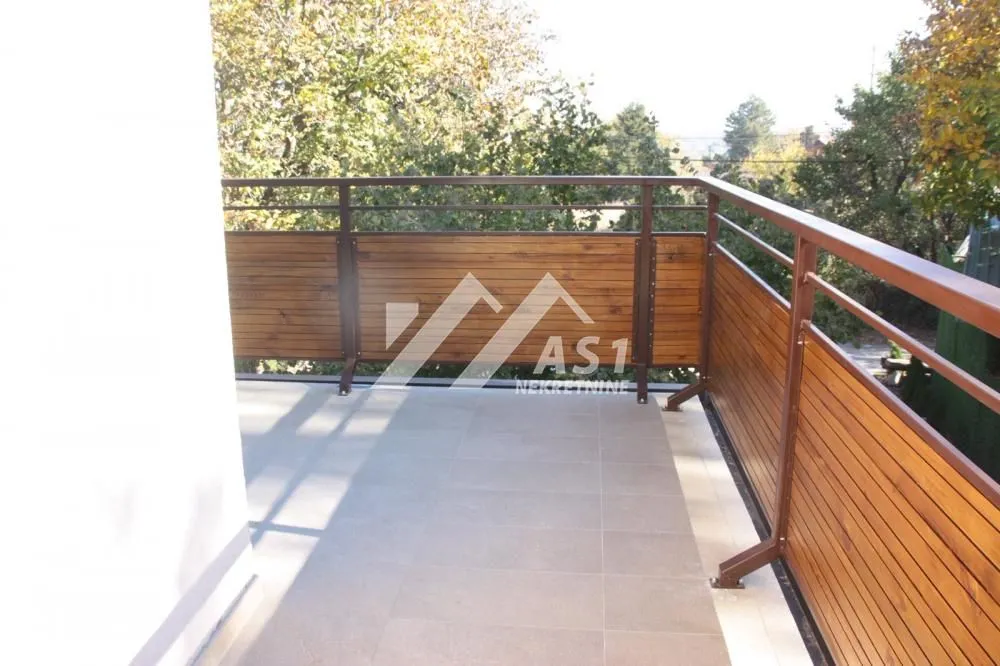 Rent, house, 235m², Sremska Kamenica, Petrovaradin