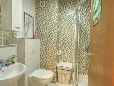 Izdavanje, jednosoban stan, 45m², City Kvart, Podgorica - image 3