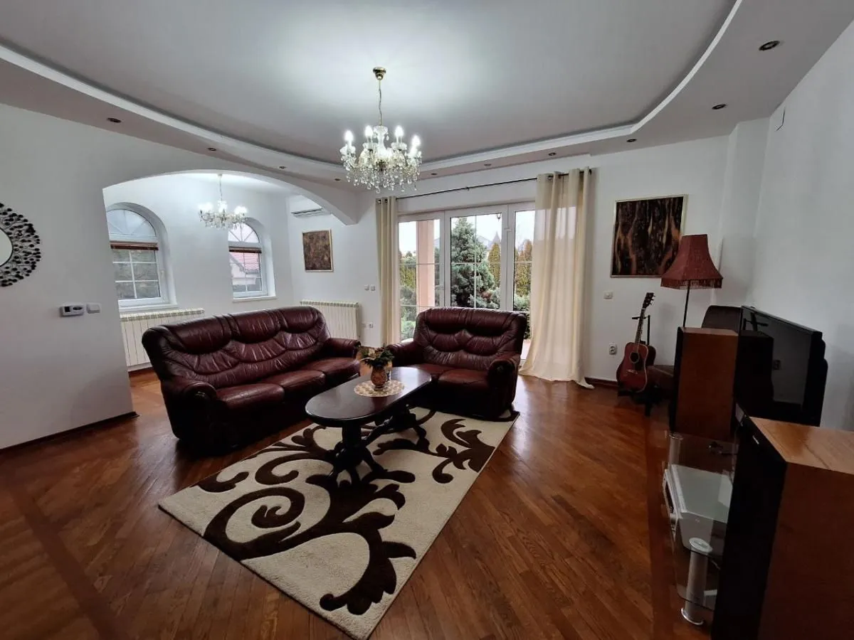 Sale, house, 338m², Tatarsko brdo, Petrovaradin