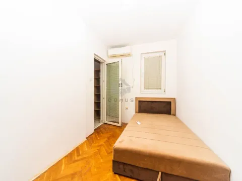 Izdavanje, dvosoban stan, 68m², Stari Aerodrom, Podgorica - image 11