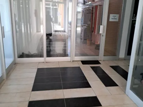 Prodaja, poslovni prostor, 79m², Nova Pazova, Stara Pazova - image 3