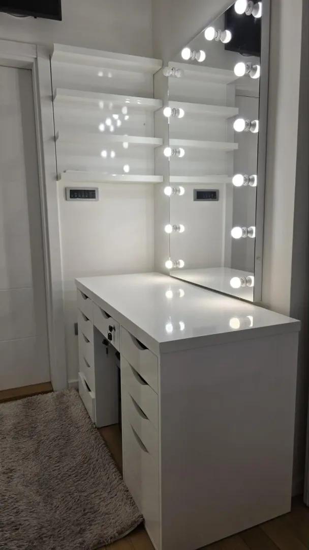Izdavanje, trosoban stan, 130m², Bogoslovija, Palilula Sve Podlokacije
