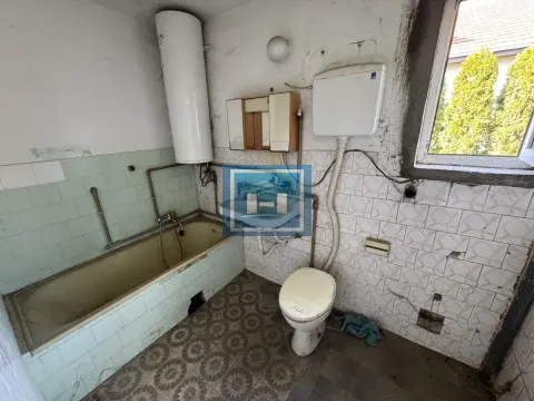 Sale, house, 77m², Ćuprija, Srbija - image 8