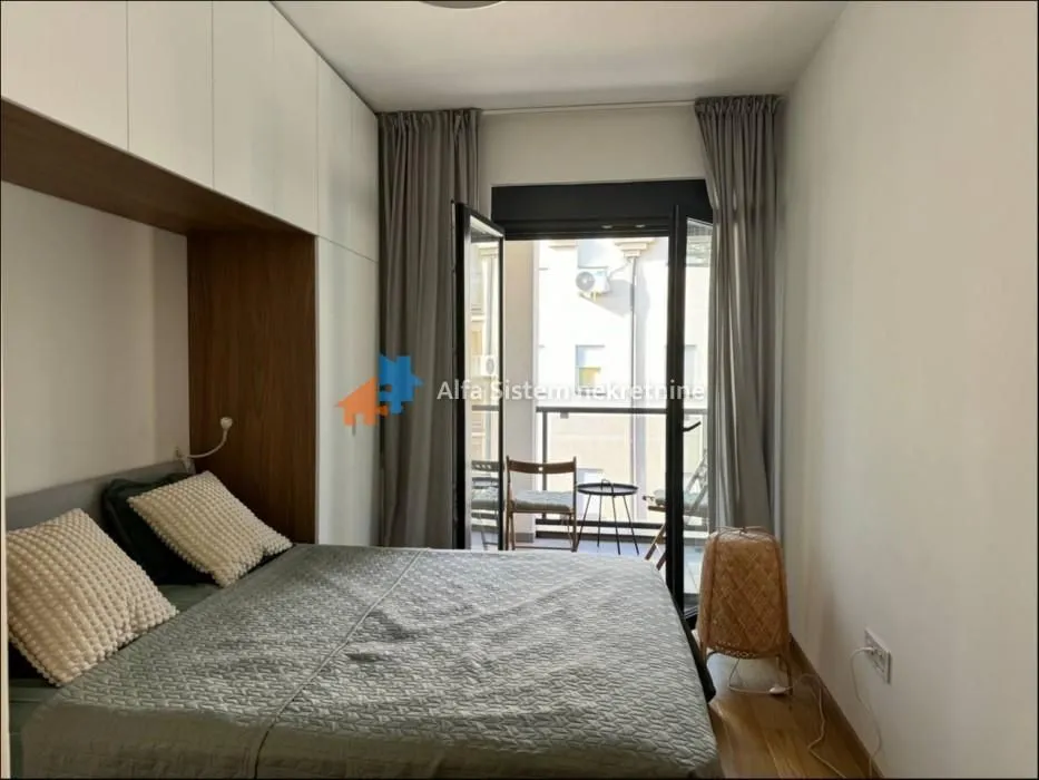 Sale, two bedroom apartment, 48m², Južni Bulevar, Vračar Sve Podlokacije
