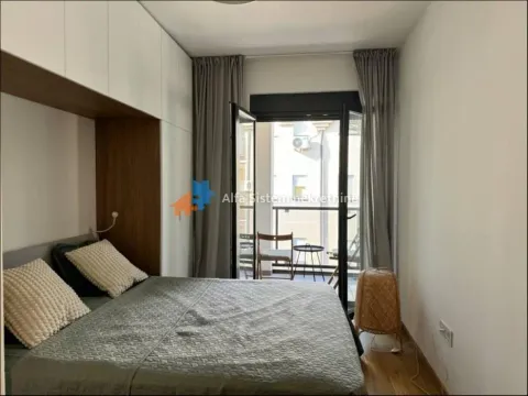 Sale, two bedroom apartment, 48m², Južni Bulevar, Vračar Sve Podlokacije - image 9
