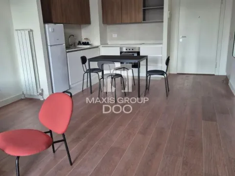 Izdavanje, poslovni prostor, 60m², Savski Venac, Beograd - image 5