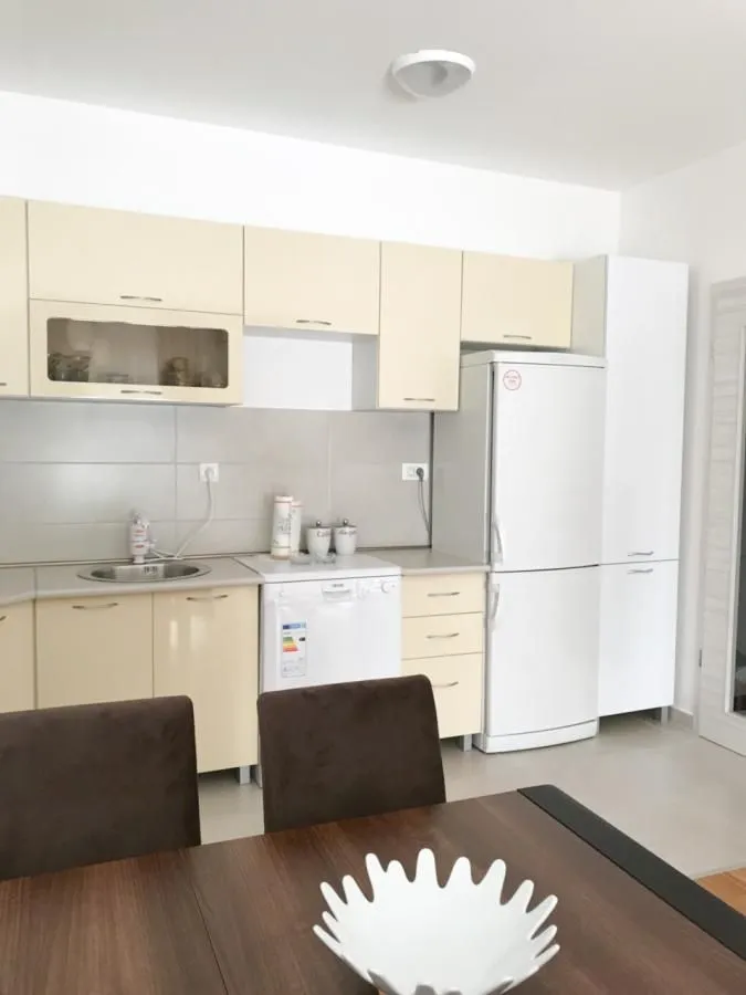 Rent, apartment, 71m², Ljubović, Podgorica