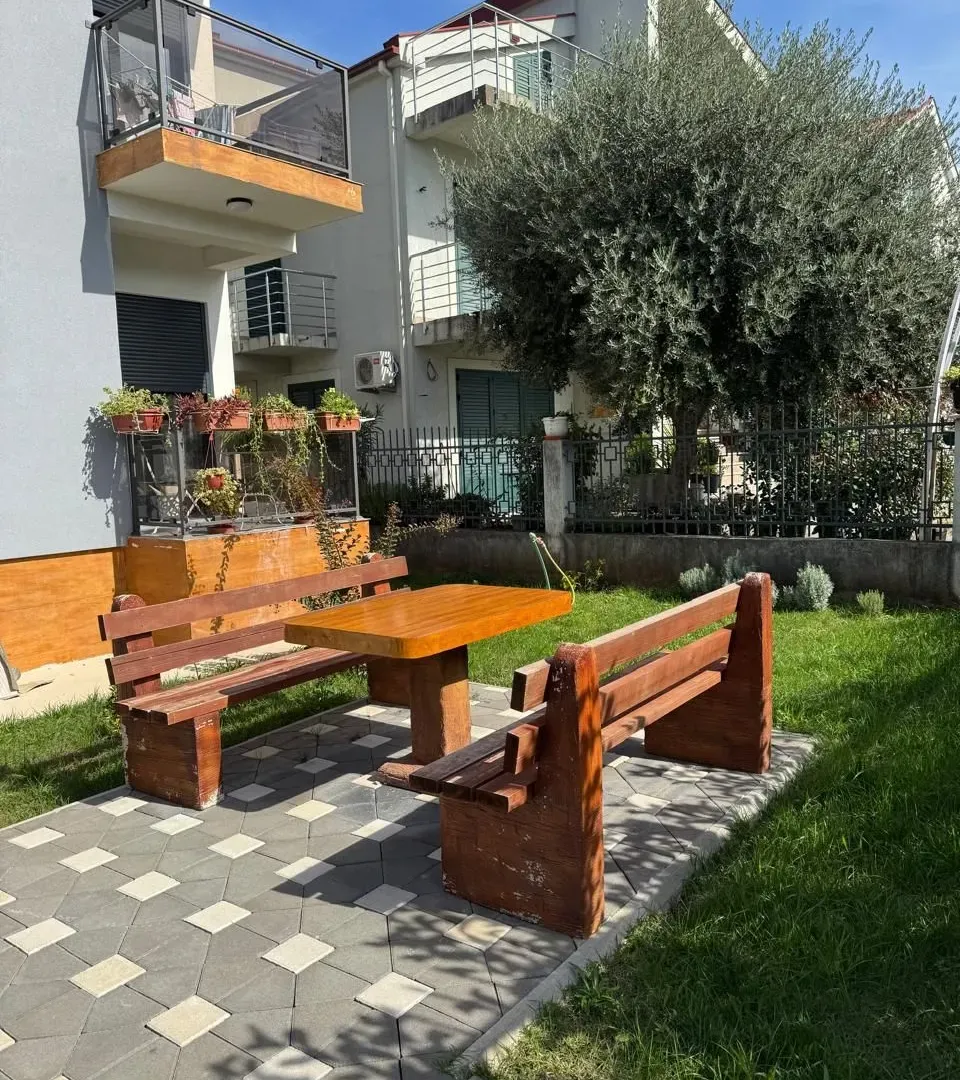 Prodaja, trosoban stan, 90m², Blok 9, Podgorica