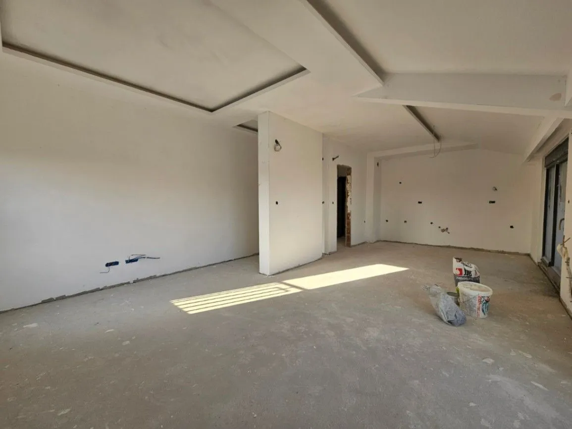 Prodaja, trosoban stan, 116m², Gorica C, Podgorica