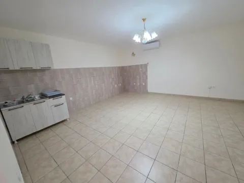 Rent, one bedroom apartment, 60m², Tološi, Podgorica