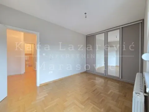 Prodaja, četvorosoban stan, 81m², Vojvode Vlahovica, Beograd - image 9
