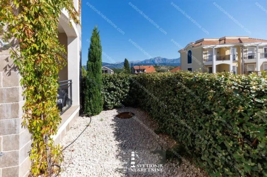Prodaja, jednosoban stan, 54m², Luštica Bay, Tivat