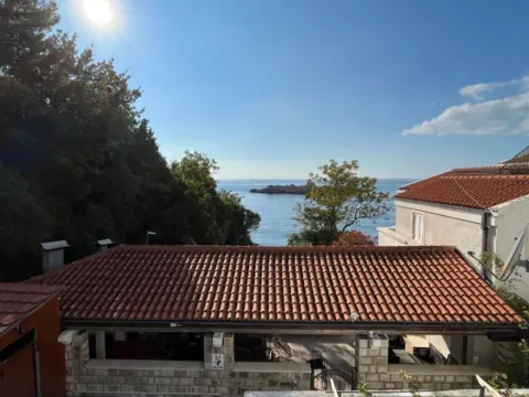 Sale, studio apartment, 26m², Sveti Stefan, Budva - image 1