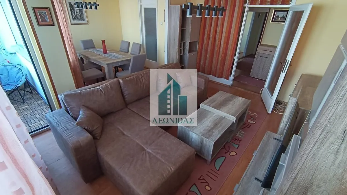 Izdavanje, trosoban stan, 64m², Medijana, Niš