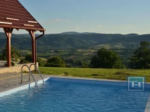 Prodaja, kuća, 228m², Velike Pčelice, Kragujevac - image 3