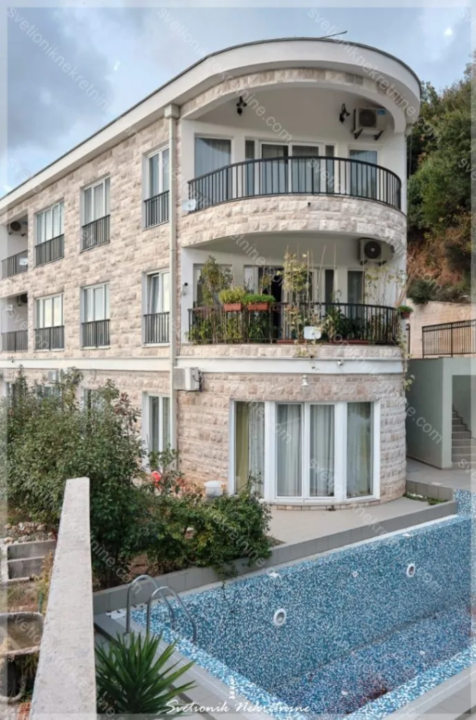 Prodaja, dvosoban stan, 135m², Kumbor, Herceg Novi