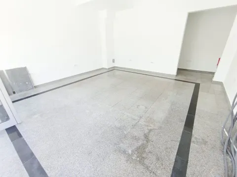 Sale, office space, 43m², Stari Aerodrom, Podgorica - image 4
