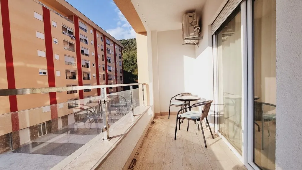 Sale, two bedroom apartment, 48m², Bečići, Budva
