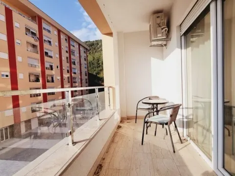 Sale, two bedroom apartment, 48m², Bečići, Budva - image 2