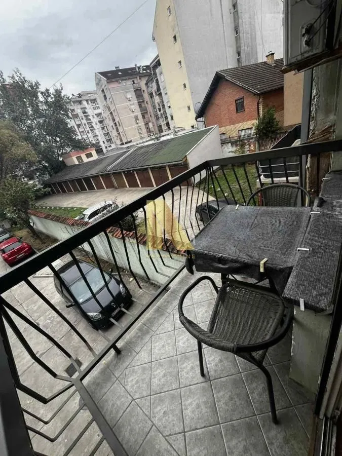 Izdavanje, garsonjera, 29m², Grbavica, Novi Sad Sve Podlokacije