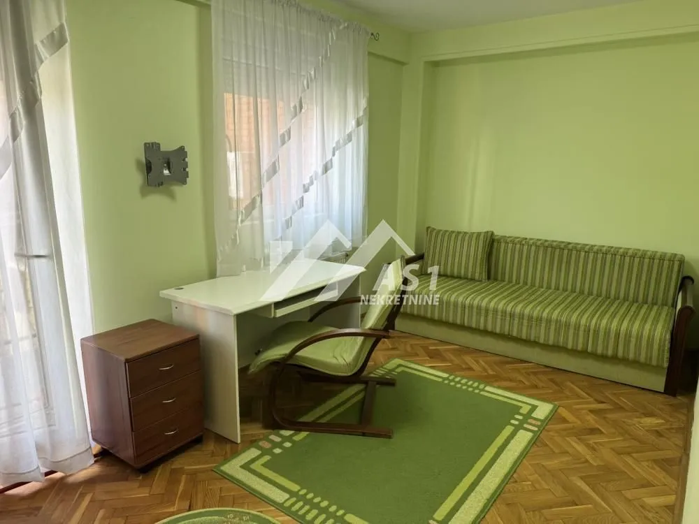 Izdavanje, trosoban stan, 76m², Novi Sad Sve Podlokacije, Novi Sad