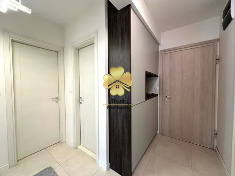 Izdavanje, dvosoban stan, 69m², Central Point, Podgorica - image 16