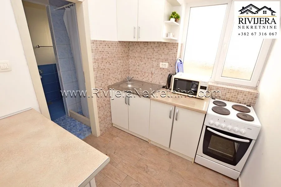 Prodaja, kuća, 201m², Centar, Herceg Novi