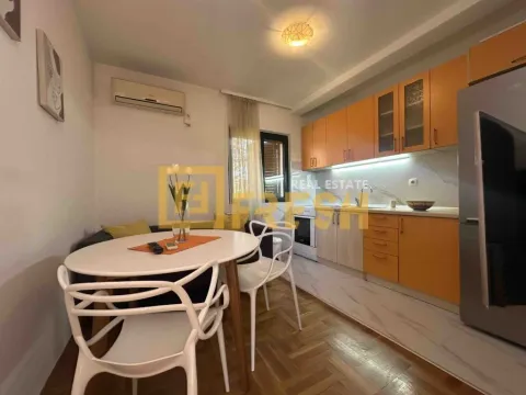 Izdavanje, jednosoban stan, 35m2, Krivi Most, Podgorica Izdavanje, jednosoban stan, 35m2, Krivi Most, Podgorica