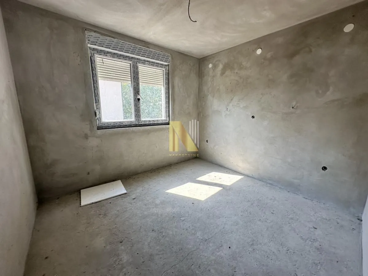 Prodaja, kuća, 321m², Sremska Kamenica, Petrovaradin