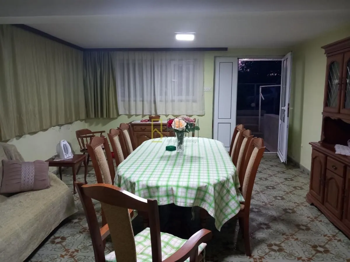 Sale, house, 250m², Ulcinj, Crna Gora