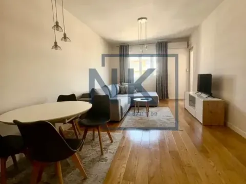 Izdavanje, jednosoban stan, 50m², Central Point, Podgorica - image 3