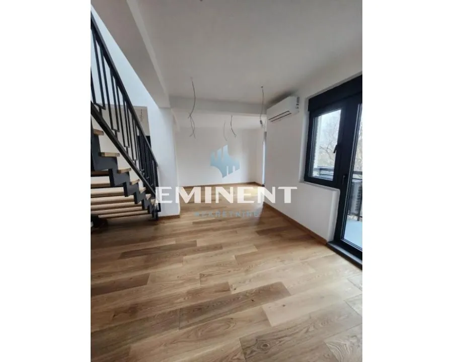 Prodaja, trosoban stan, 90m², Lekino Brdo, Voždovac Sve Podlokacije