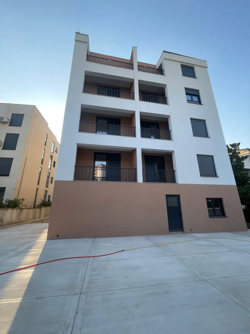 Prodaja, jednosoban stan, 46m², Momišići, Podgorica