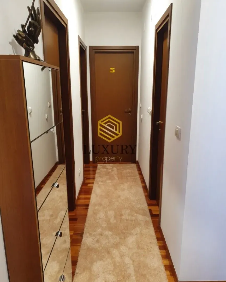 Rent, two bedroom apartment, 74m², City Kvart, Podgorica
