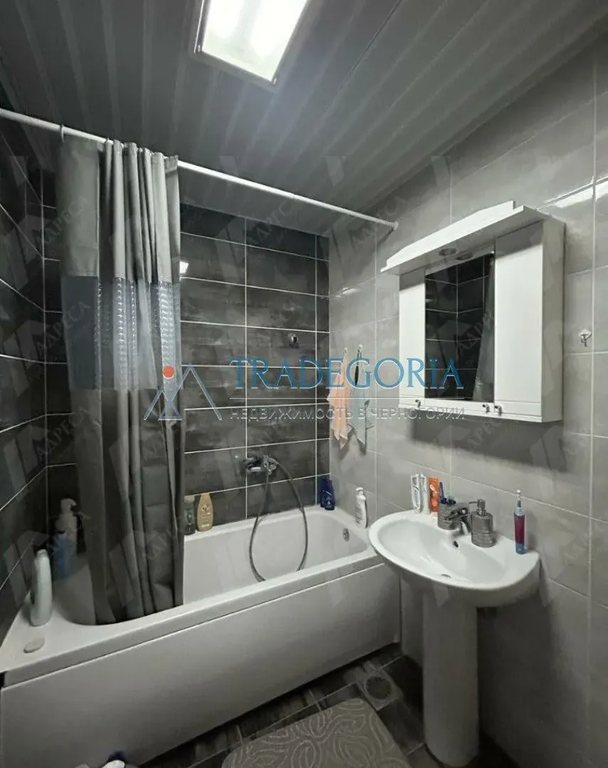 Prodaja, dvosoban stan, 86m², Bečići, Budva