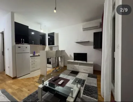 Rent, studio apartment, 27m², City Kvart, Podgorica - image 2