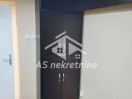 Izdavanje, trosoban stan, 72m², Stari Grad, Beograd - image 18