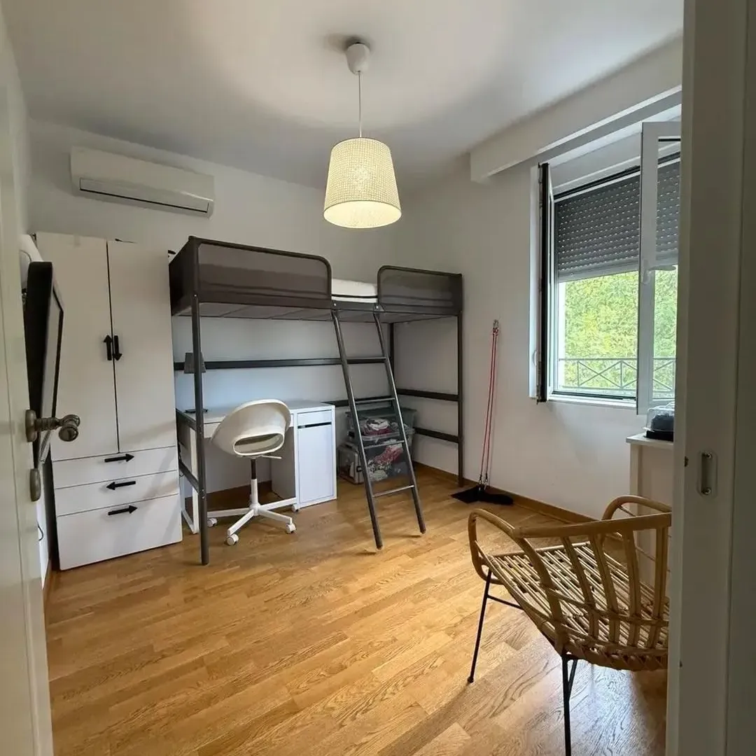 Prodaja, trosoban stan, 68m², Centar, Podgorica