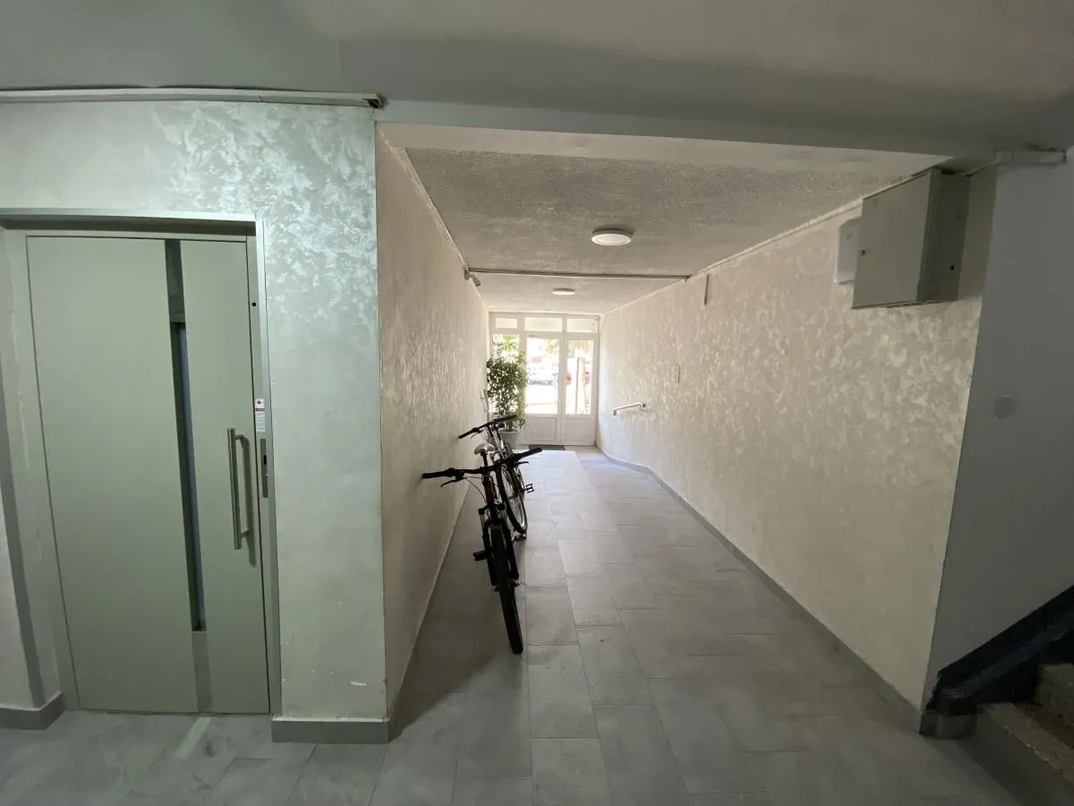 Sale, three bedroom apartment, 104m², Bar, Crna Gora