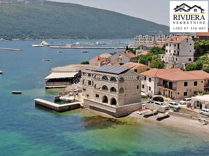 Prodaja, kuća, 411m², Đenovići, Herceg Novi