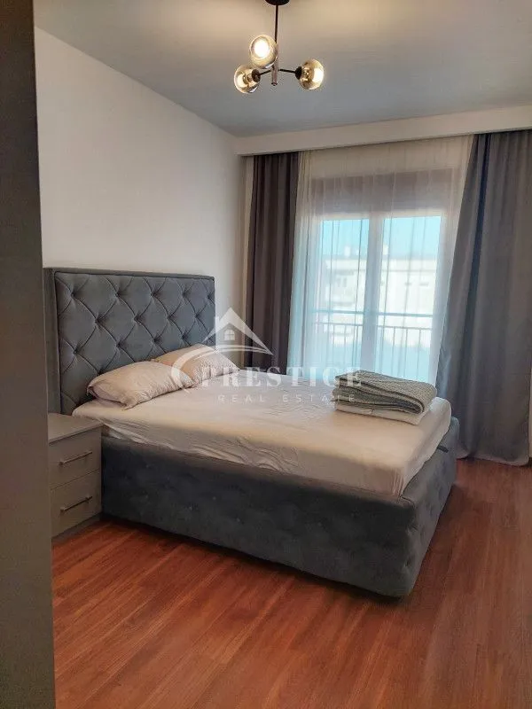 Izdavanje, jednosoban stan, 47m², Master Kvart, Podgorica