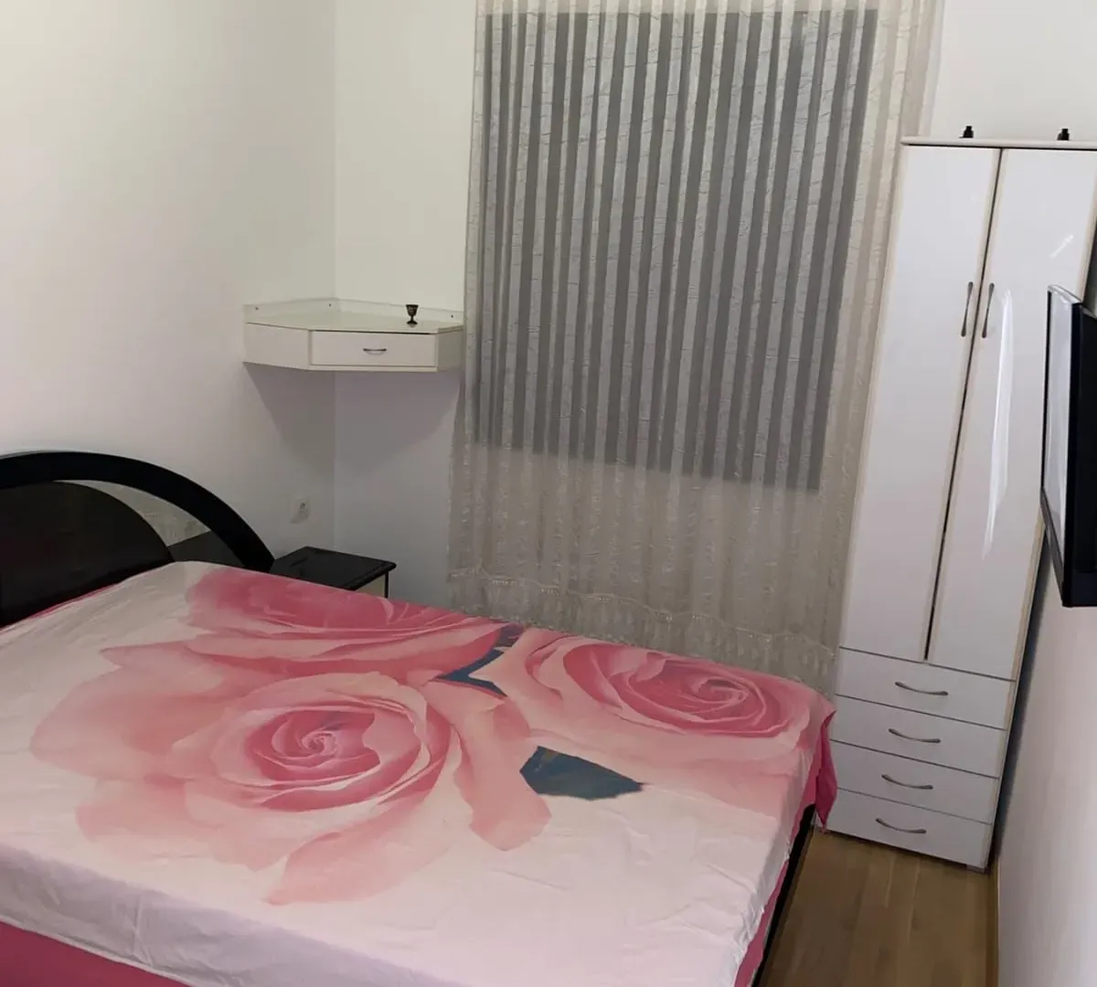 Rent, one bedroom apartment, 45m², Vezirov Most, Podgorica
